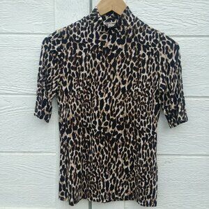Banana Republic super soft mockneck modal lightweight top leopard print Small